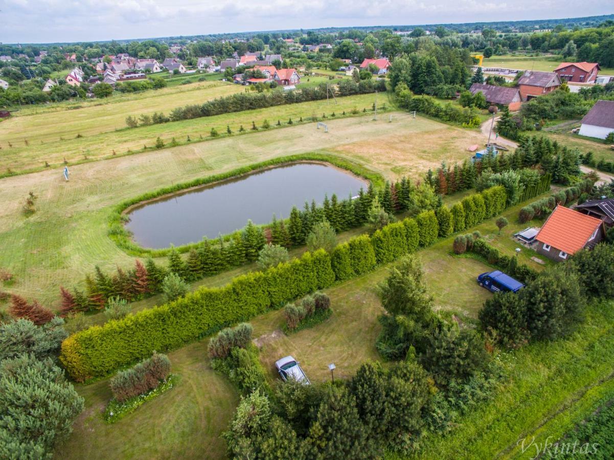 Rusnietis Pension Buitenkant foto